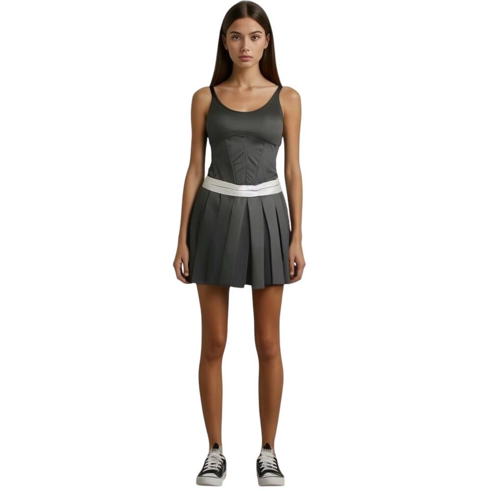 Yinuo Women's Black Pleated Mini Skirt  Sporty & Chic Size M Edgy Preppy